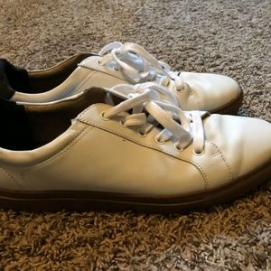 nicklas leather sneaker